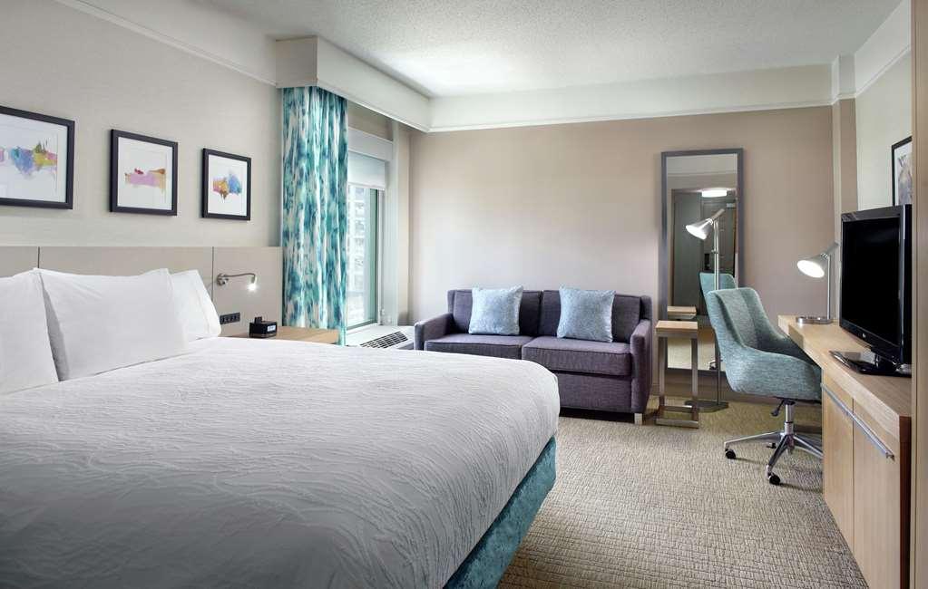 Hilton Garden Inn Atlanta-Buckhead Room photo