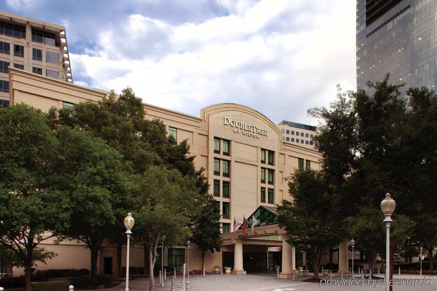 Hilton Garden Inn Atlanta-Buckhead Exterior photo