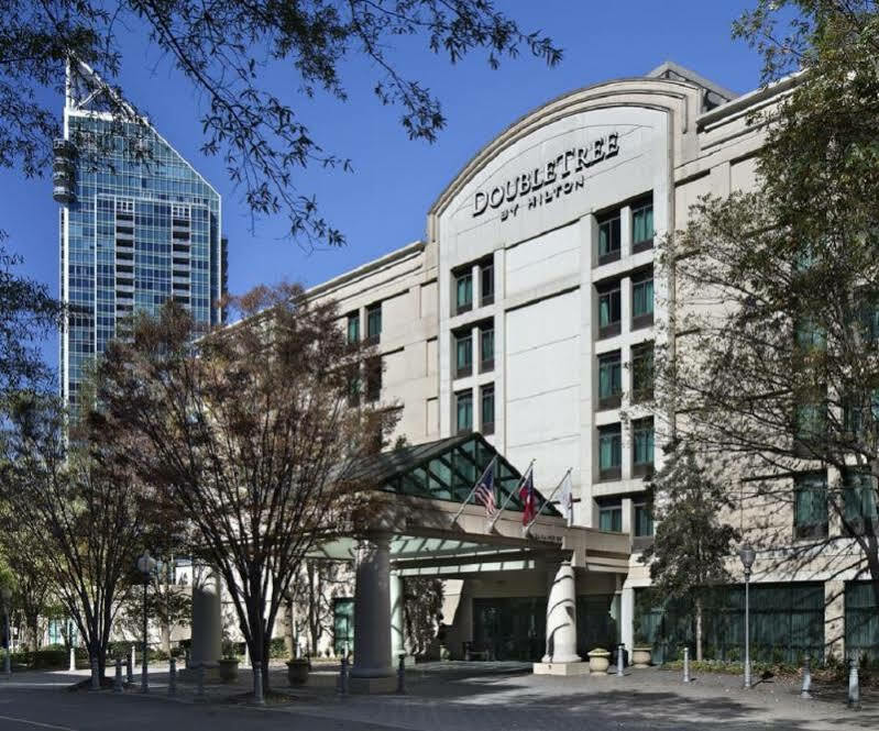 Hilton Garden Inn Atlanta-Buckhead Exterior photo